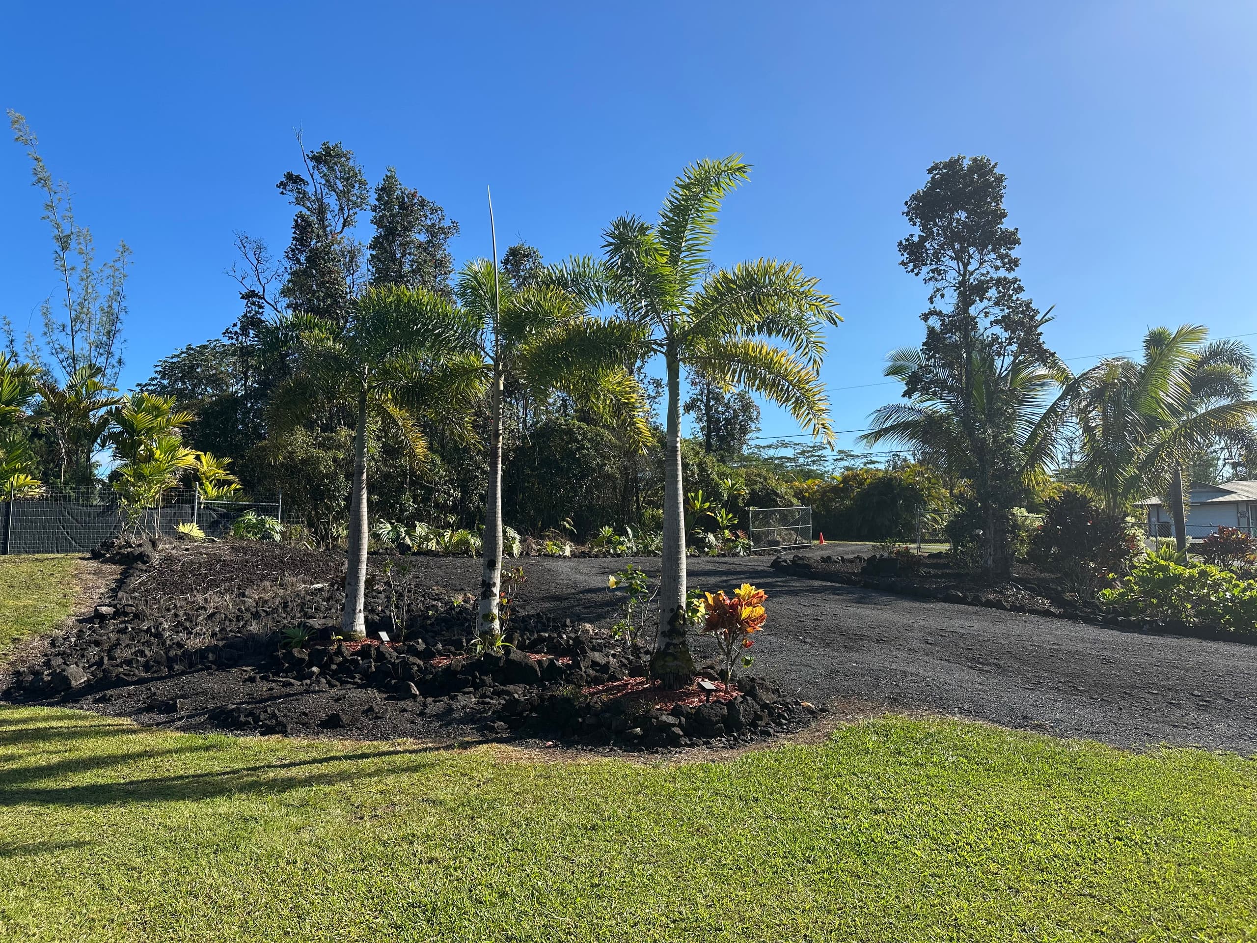Home in Keaau · ★5.0 · 3 bedrooms · 4 beds · 2 private baths - Main photo