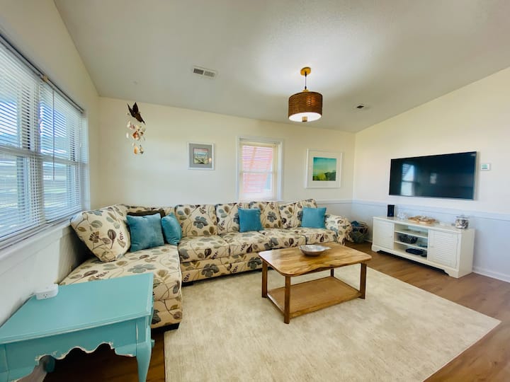 Claire Skies - 75 Yards To Beach Access! - Nags Head, NC