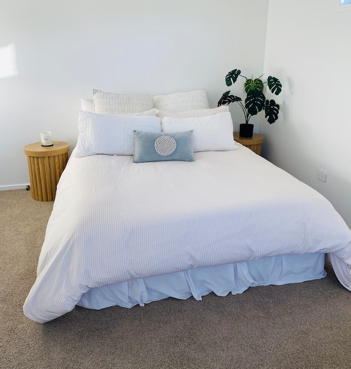 საძინებელი 4