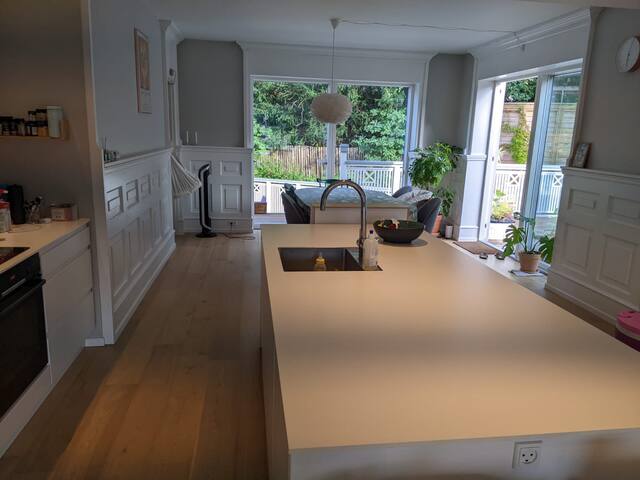 Villa Flat in Copenhagen with private parking gallery image 5