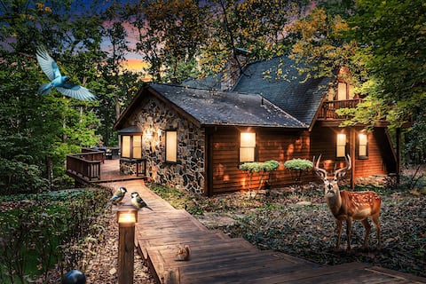 Star Gazer Luxury A-Frame Wood Cabin. Near Harrisb