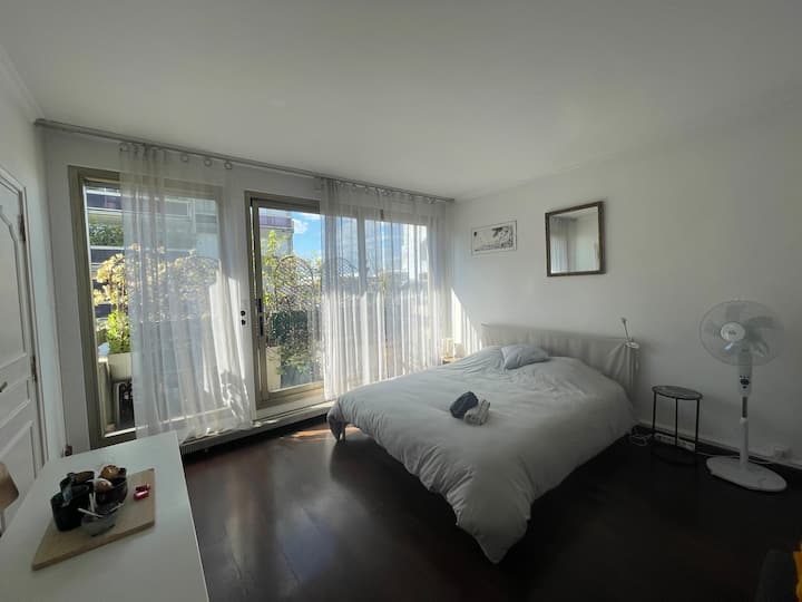 Grand Studio Confortable à Saint-germain-des-prés - Paris