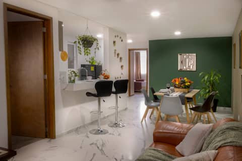 New Moon Sanctuary: Apartment