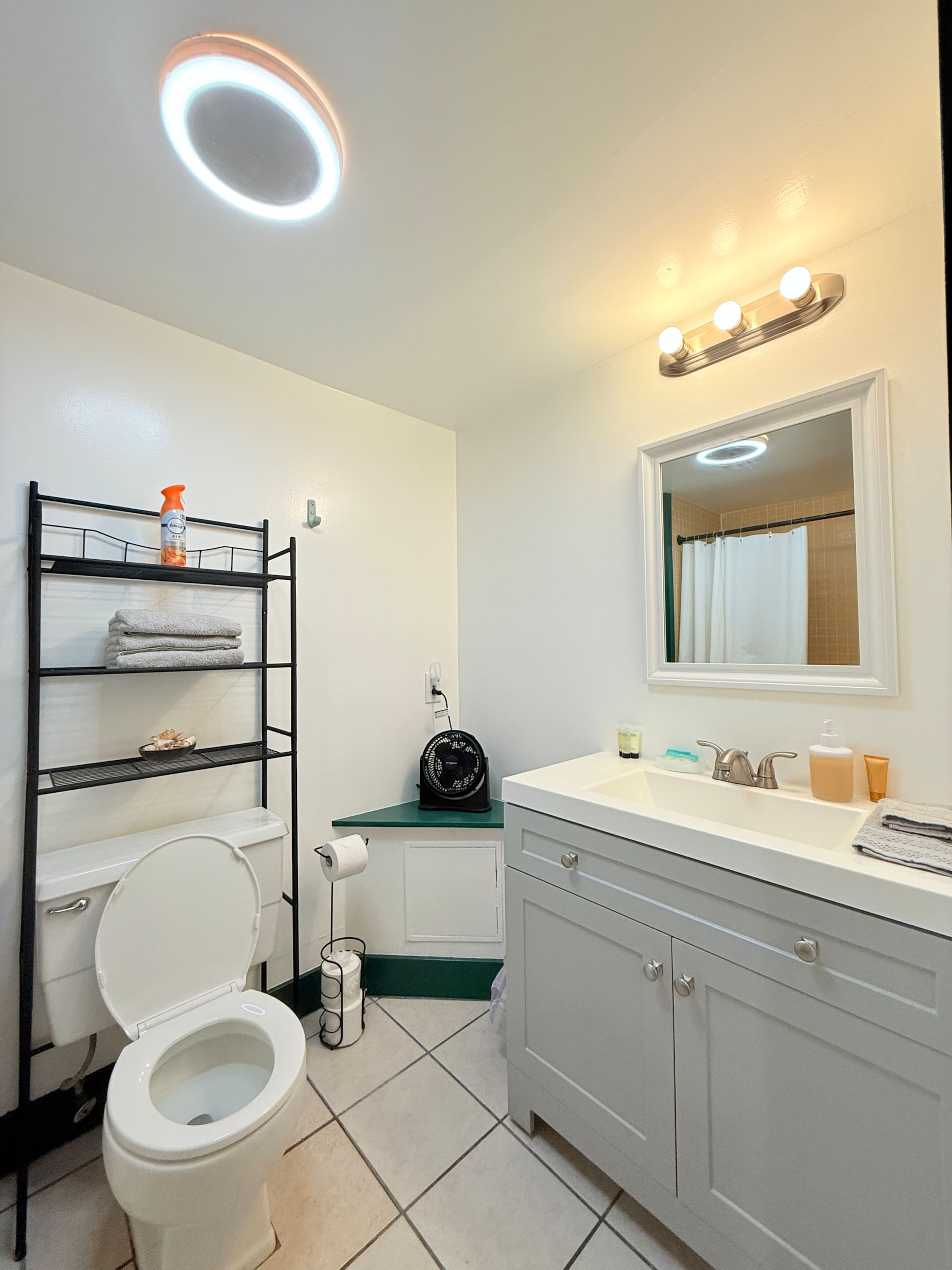 Banana Villa 1bedroom/1bath - Photo 12
