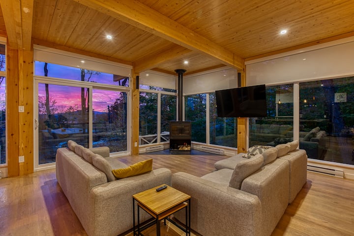 Chalet Le Versant | Spa, Sauna & Foyer à St-donat - Saint-Donat