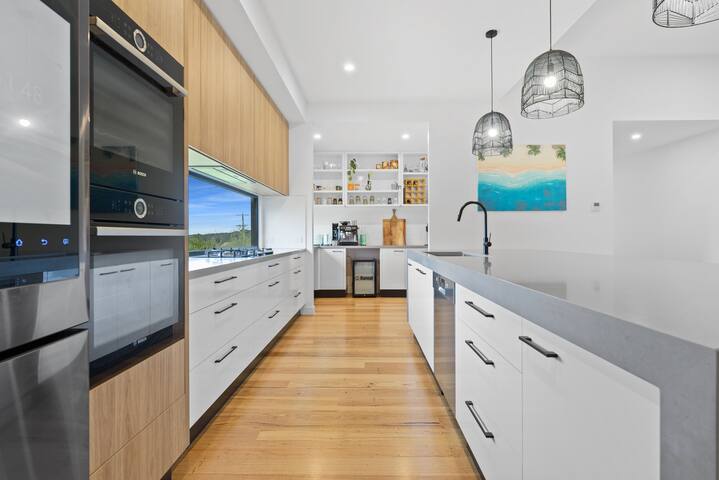 Fun in Fairhills Rye