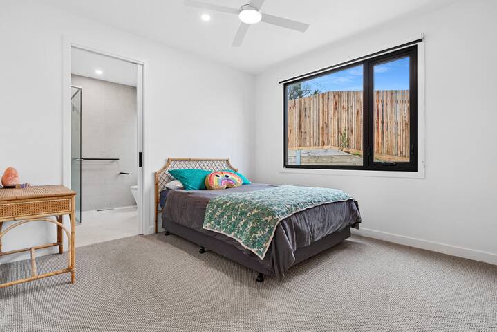 Fun in Fairhills Rye gallery image 2