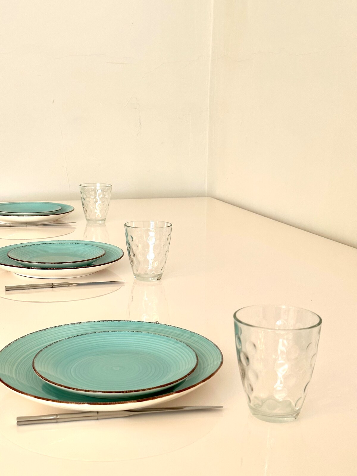 Dining area image 2