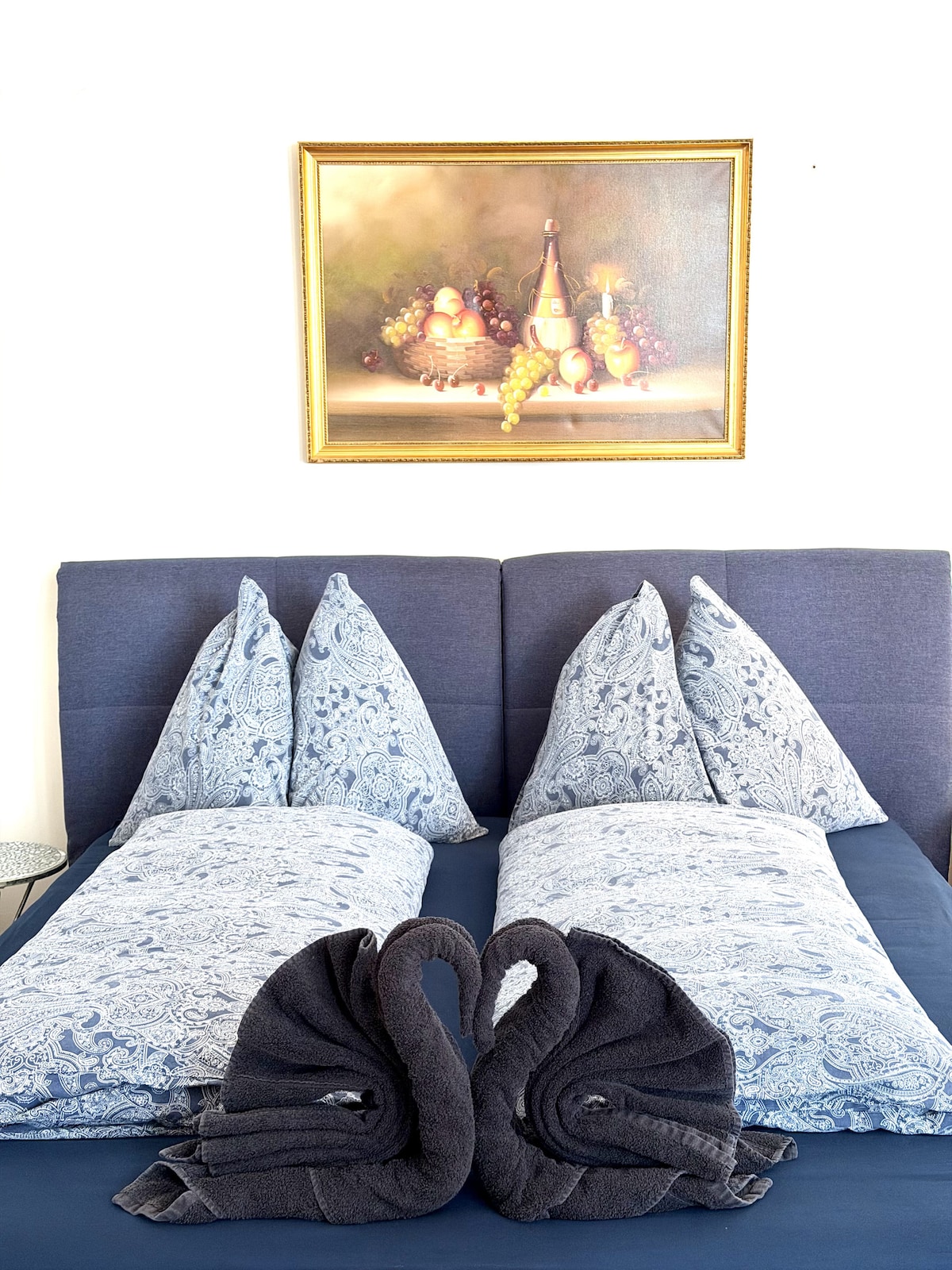 Bedroom 2 image 3