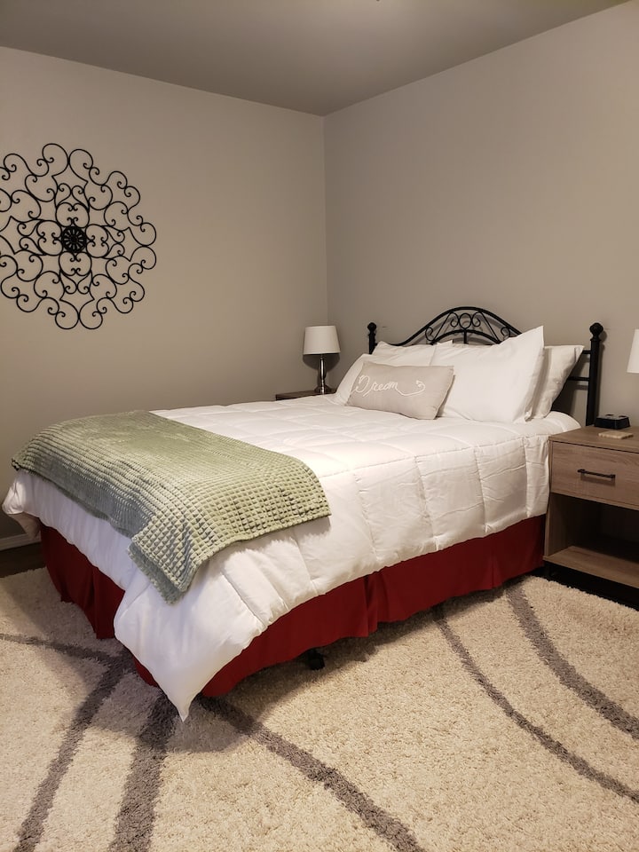 საძინებელი 1