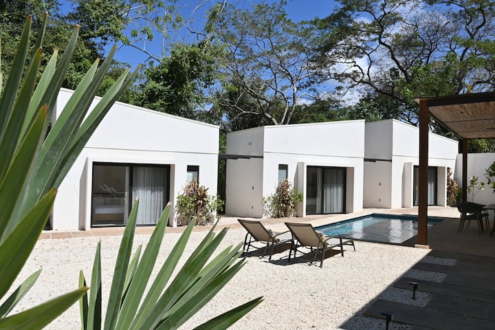Villa Roya Beachside Studio 3 - Guesthouses for Rent in Tamarindo, Provincia de Guanacaste, Costa Rica