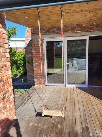 Garten Wohnung mit Pool gallery image 4