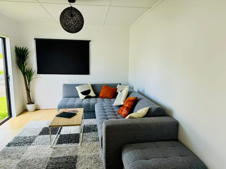 Private Spa Retreat | Pet-friendly Whitianga Stay - Whitianga