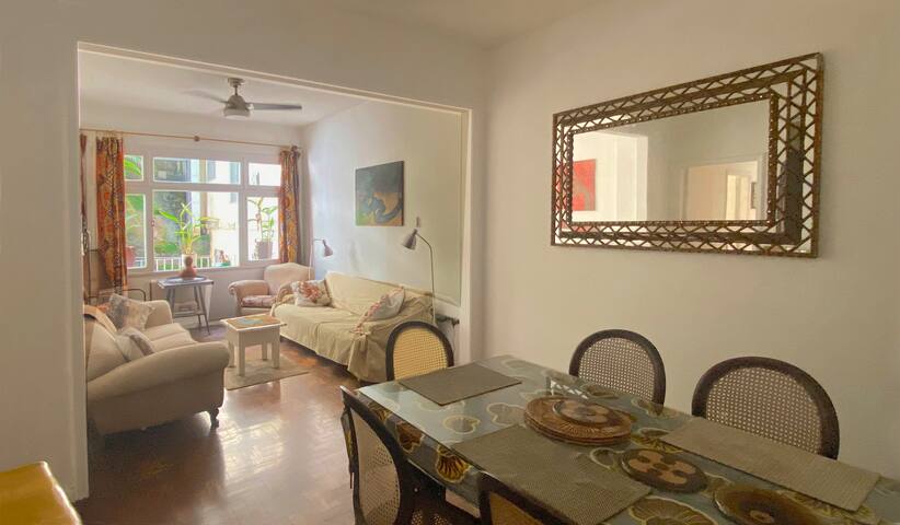 Leme/Copacabana 02 Bedrooms 1 min from the beach gallery image 3