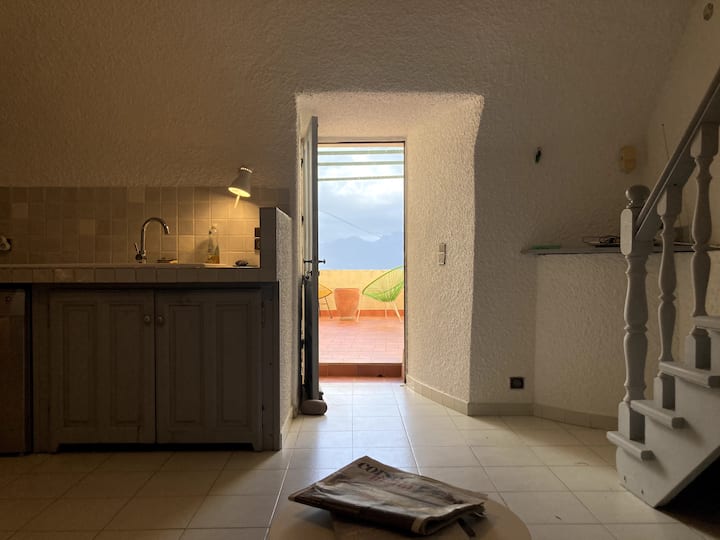 Maison Sur La Place De Lumio - Calvi