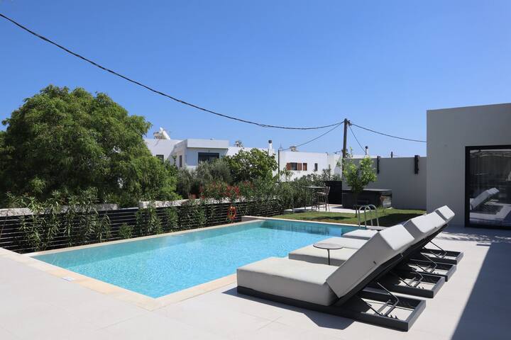 Trapezia Luxury Living- Opal