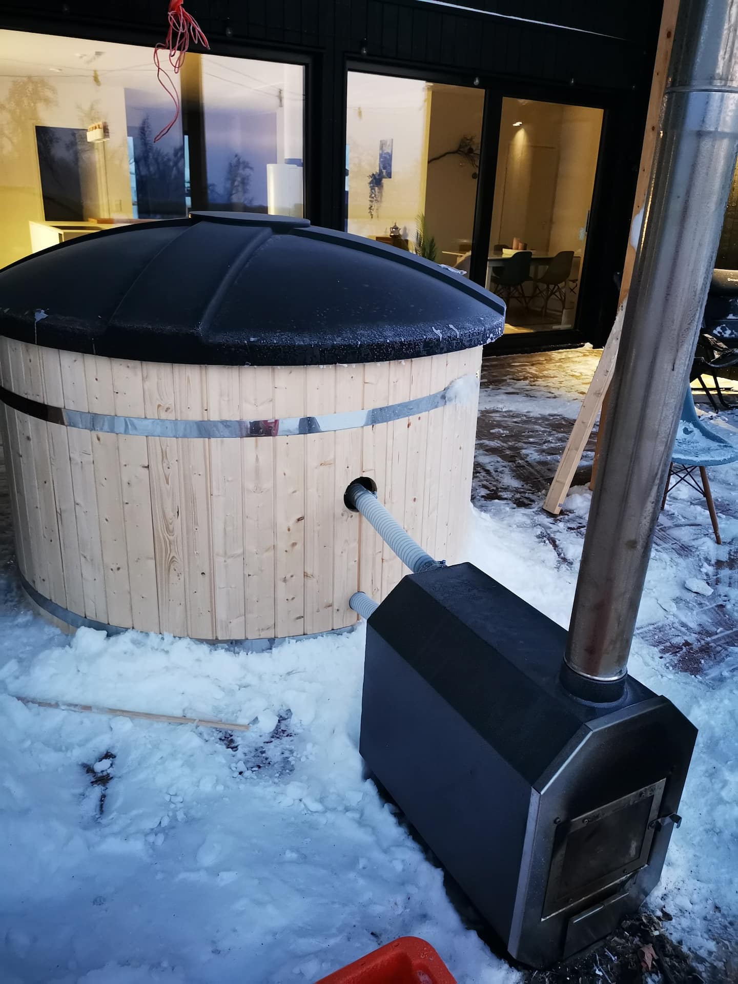 "Sunrise View" Hot Tub & Aurora Sky View Bedroom 4
