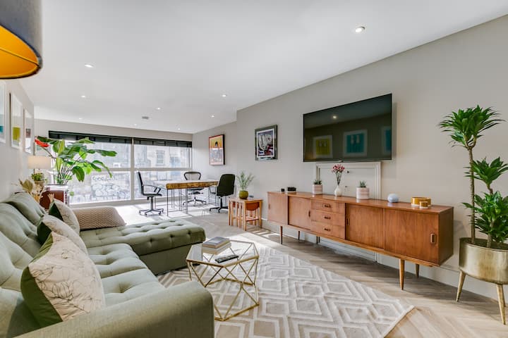 Large 2-bed Luxury Apartment - Near Tube/train - Lontoo