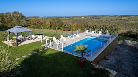Charming 8-Person Gîte – Stunning Causses View
