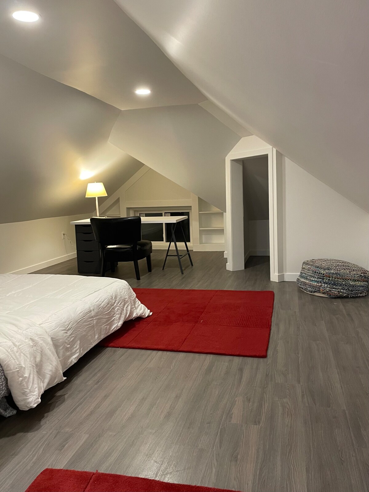 Cama doble tamaño queen