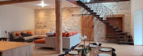 Popular Airbnb listing: Gite les Gentianes – fully renovated barn in Ain