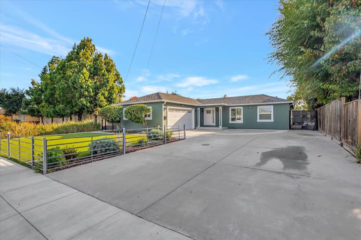 Charming Home near Santana Row/Valley Fair