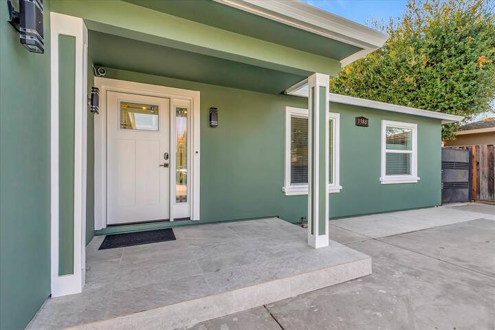 Charming Home near Santana Row/Valley Fair gallery image 3