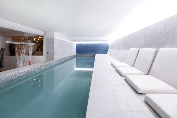 Tribeca Retreat gallery image 3