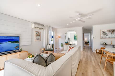 Top performing Airbnb: River Views located on Gympie Tce opp Noosa River in Noosaville