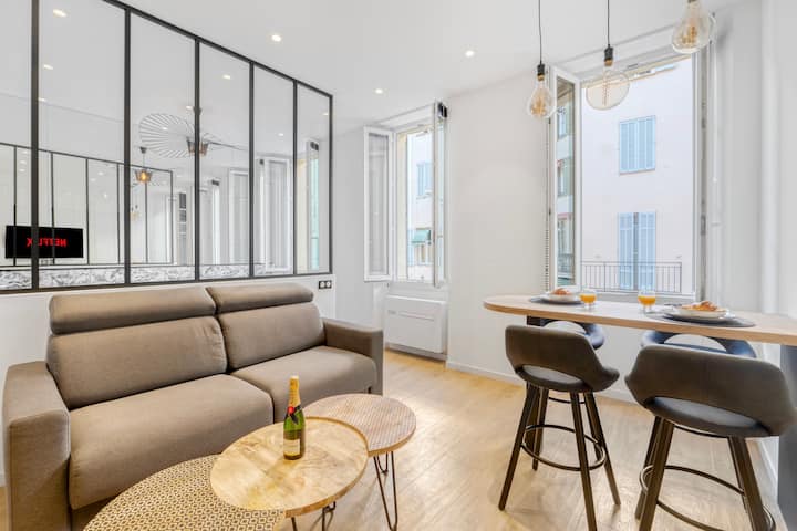 F2 Rue St-honoré L, Hypercentre Proche Du Palais - Cannes