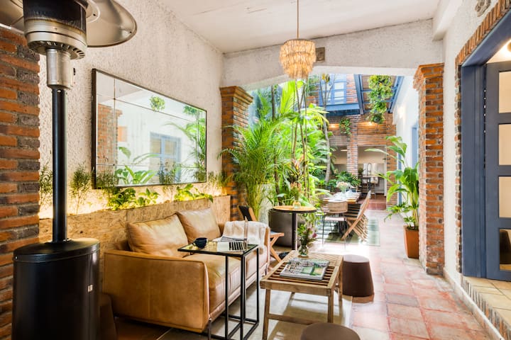 3BR/3BA House in JE, Condesa.
