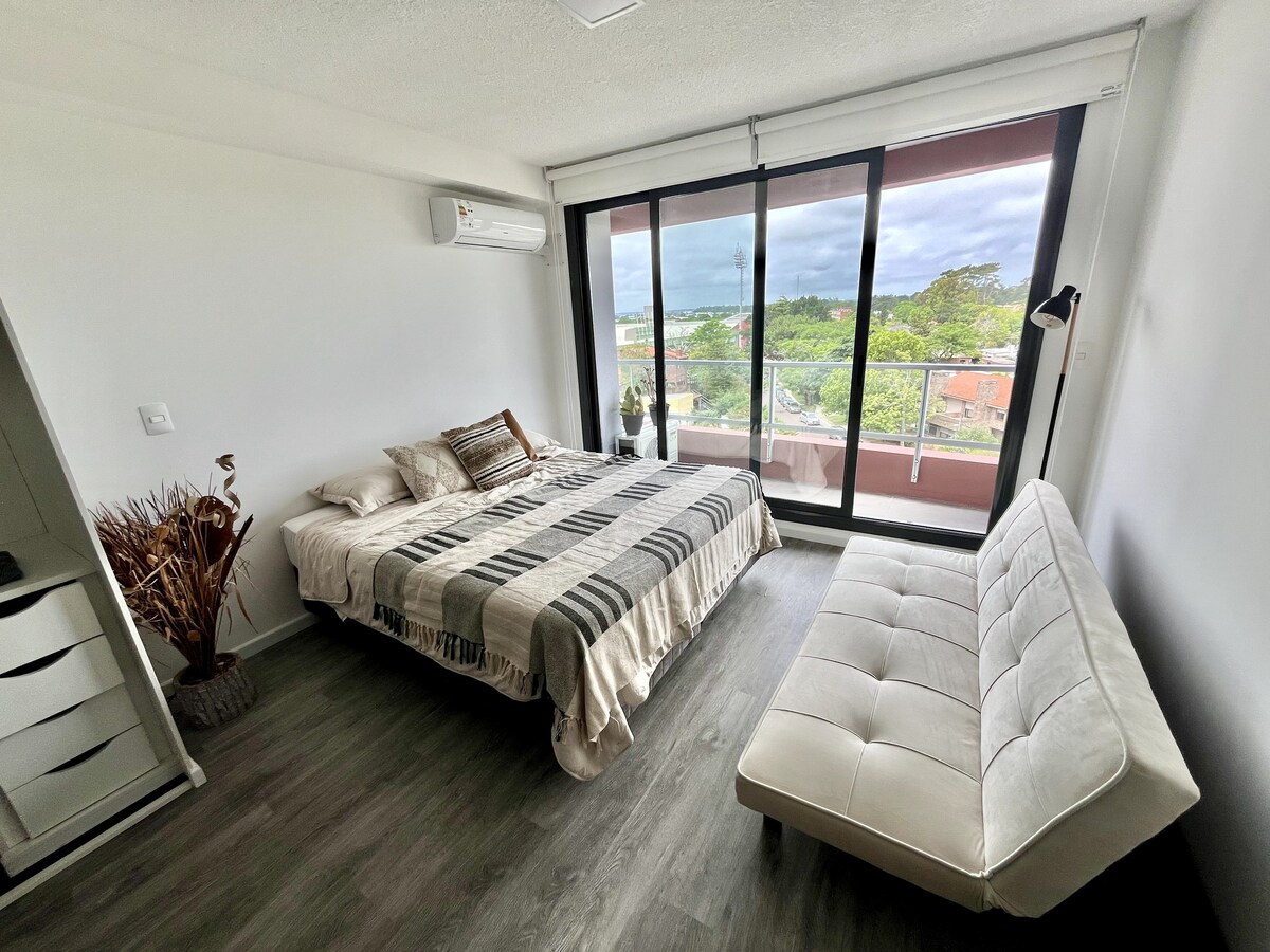 Successful Airbnb property: Studio in Punta del Este, Maldonado in Pinares Las Delicias