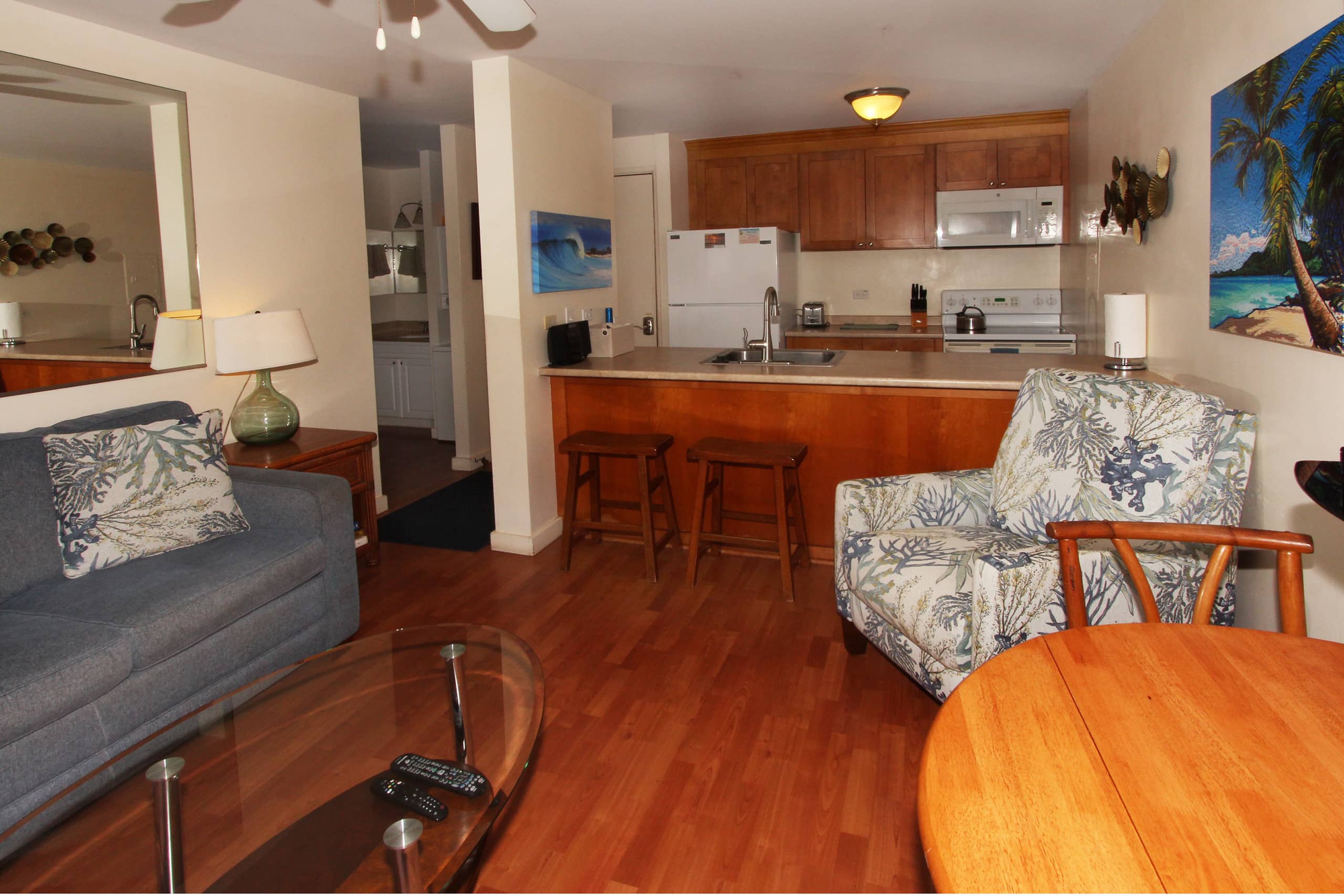 Condo in Kihei · ★4.77 · 1 bedroom · 3 beds · 1 private bath - Image 2