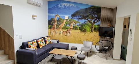 Popular Airbnb listing: La Rive du Loir Cottage 3 km from La Flèche Zoo in La Flèche