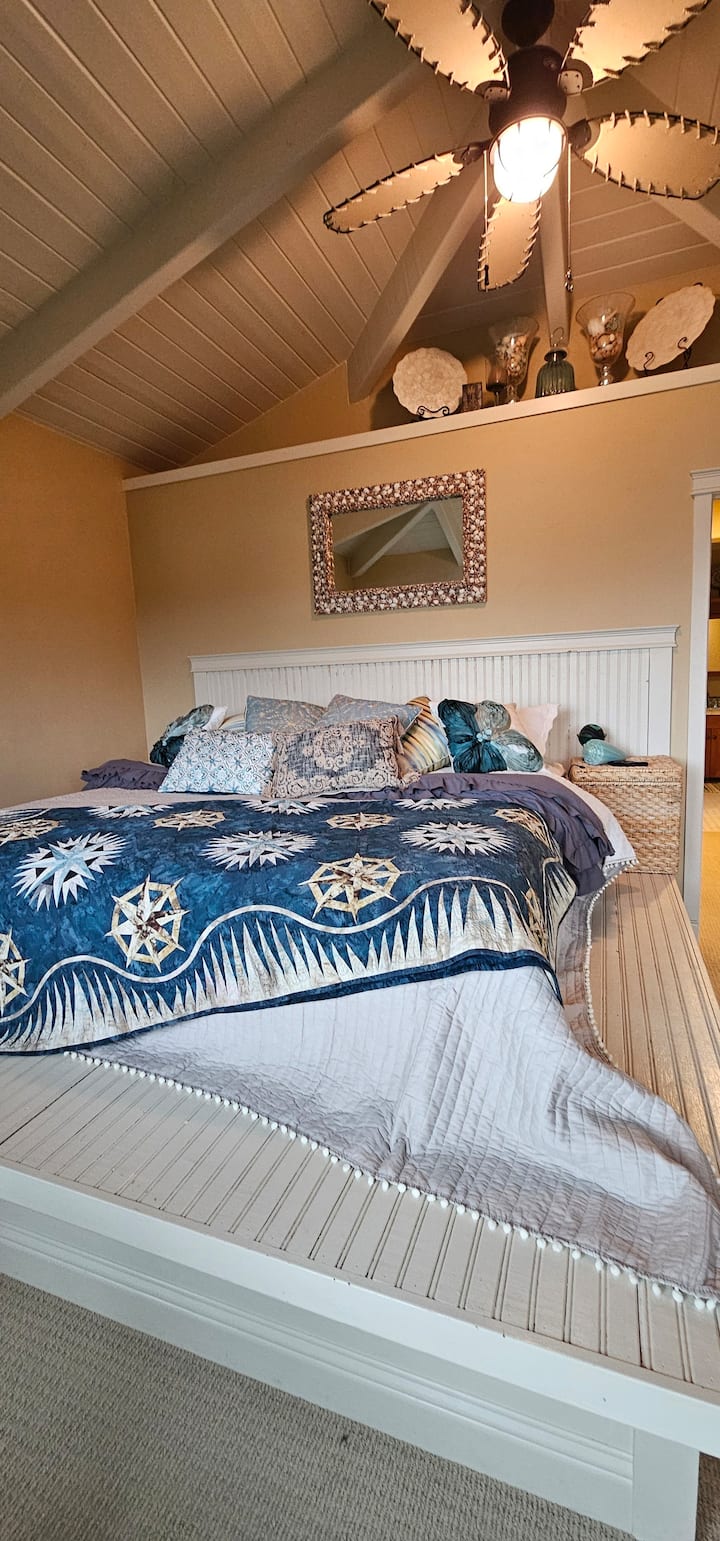 This is the master suite.  Includes a king bed.  can be converted to two twins if needed.