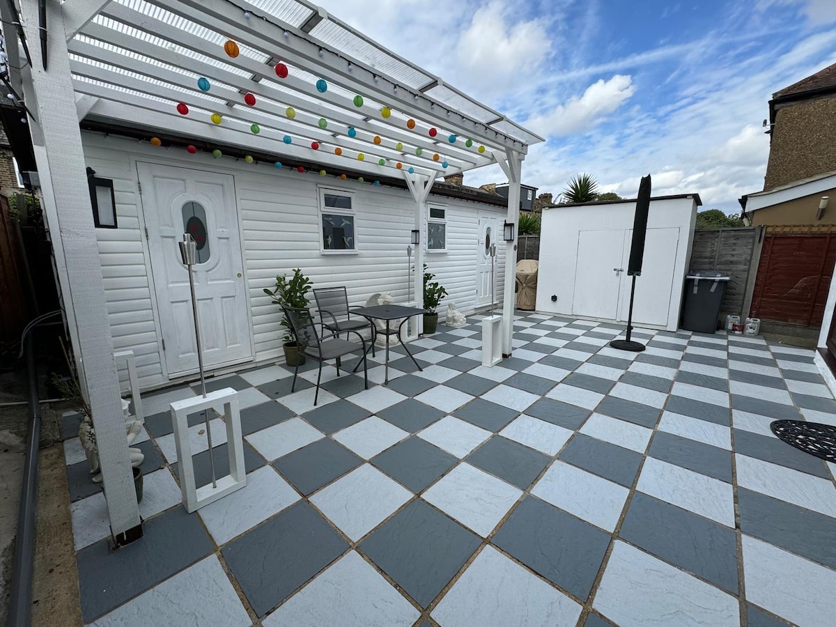 Caricabatterie 67W Tre Porte Con Due Cavi 100W Inclusi A Solo 13,96