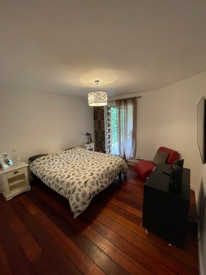 غرفة النوم 1