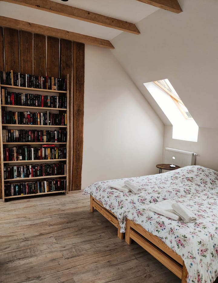 საძინებელი 1