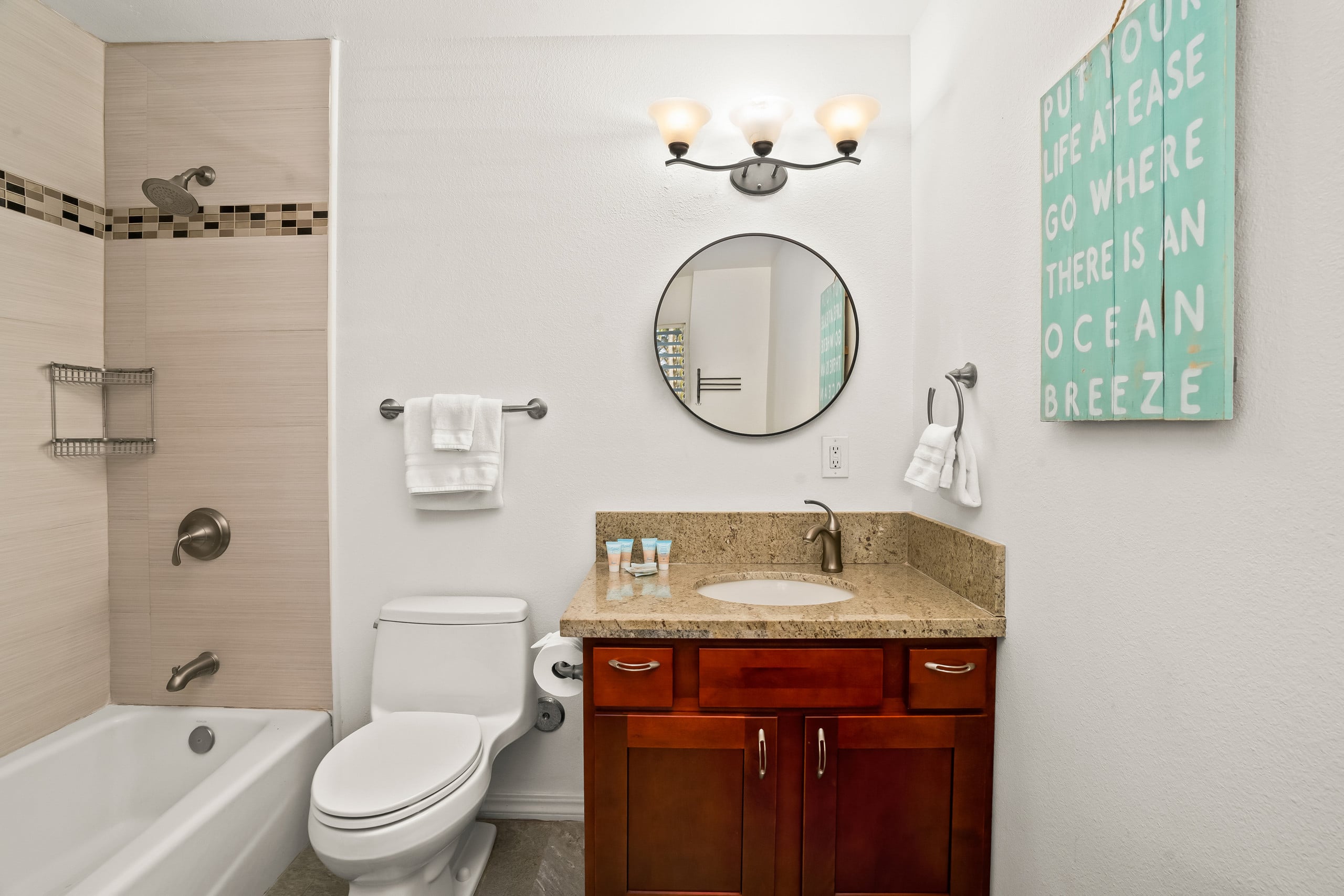 Home in Kapaa · ★4.64 · 3 bedrooms · 4 beds · 2.5 baths - Image 12