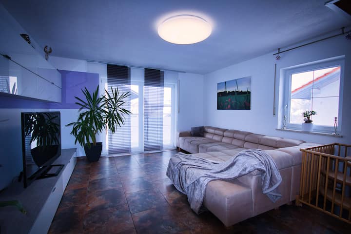 Verbringt Eine Tolle Zeit Auf 95m² - Traunreut