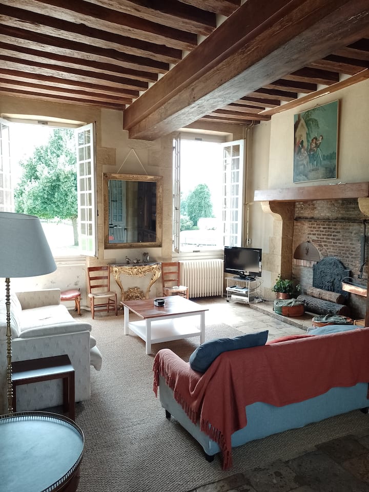 Maison De Famille 1:30 De Paris - Gien