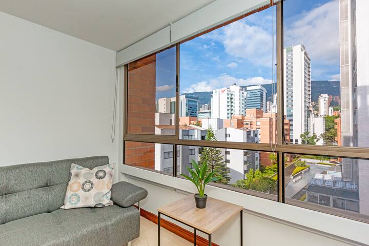 Host Medellín managed Airbnb listing 3