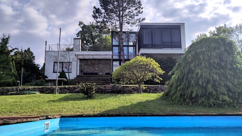 Karvaly Pihenő - private panoramic house