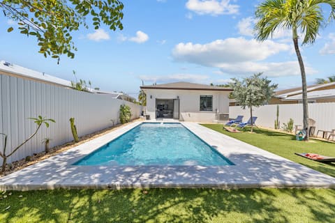 Oasis Residence*Pool*Grill*GameRoom*Mins2Beach,FLL