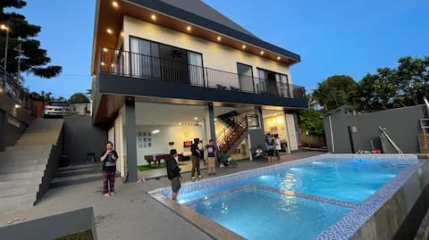 Sandatril Villa
