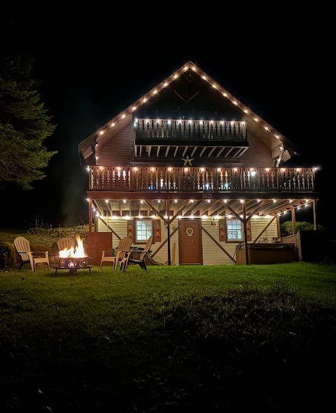 Burke: Hot Tub, Kingdom Trails & Lake Willoughby