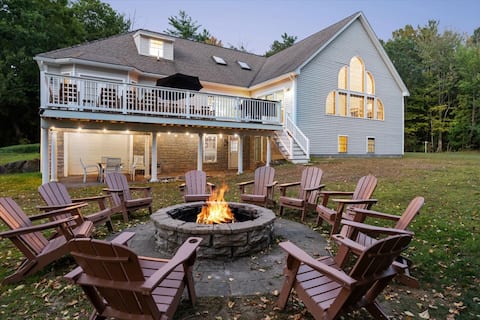 Ultimate 9 BD: Game Rm, Theater, Fire pits, River!