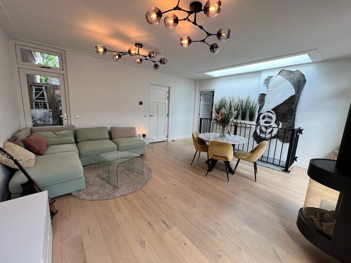 Comfortable & Bright Apartment With Garden - Eindhoven