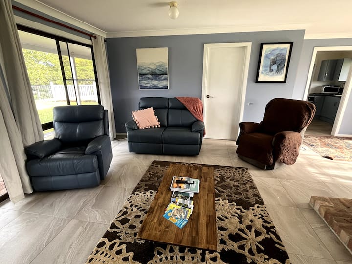 Jambaree, Farm Cottage. - Myall Lakes National Park