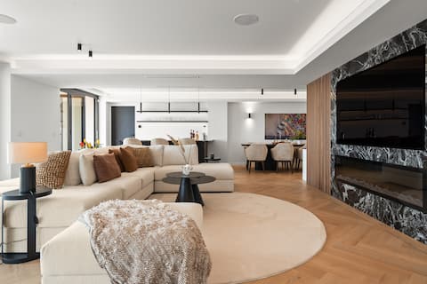 Top Airbnb: Villa El Olivar Marbella Heated Pool, Gym, Seaview en Marbella